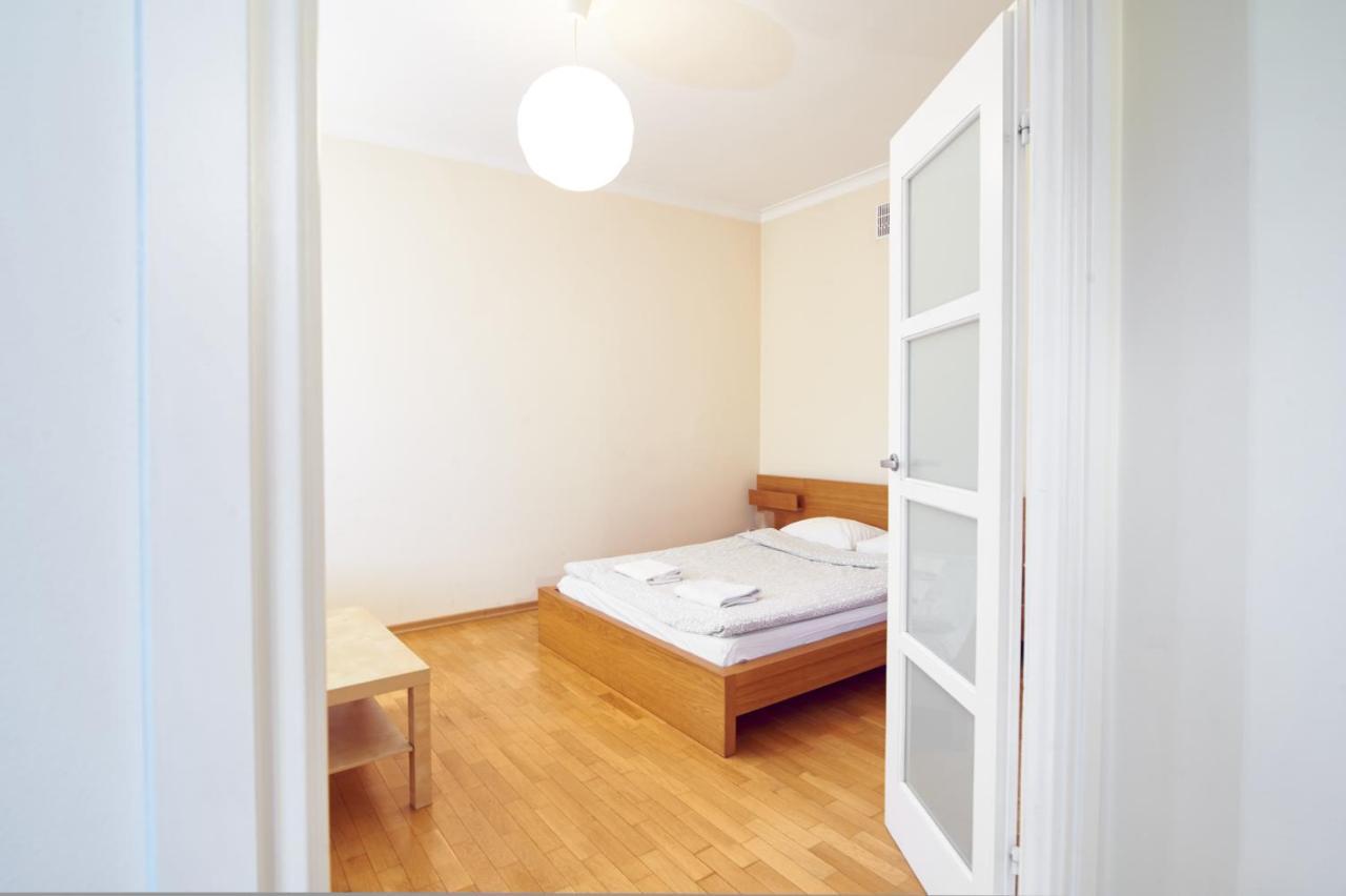 Goodnight Warsaw Apartments - Wspolna 69 מראה חיצוני תמונה